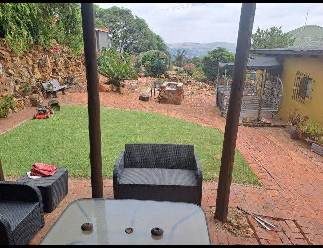3 BEDROOM HOUSE FOR SALE IN KENSINGTON